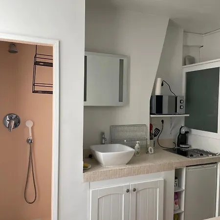 La Petite Studette * Париж