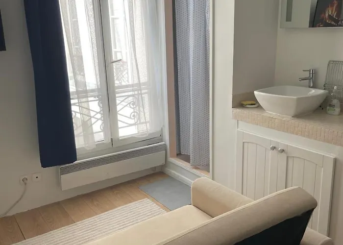 La Petite Studette Paryż